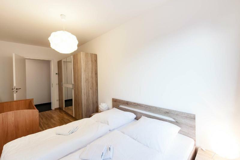 Ferienwohnung Niederschoenhausen Берлин Экстерьер фото