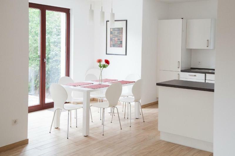 Ferienwohnung Niederschoenhausen Берлин Экстерьер фото